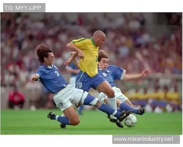 十月五日足球巨星生日特辑：回顾传奇球员的辉煌时刻与历史贡献